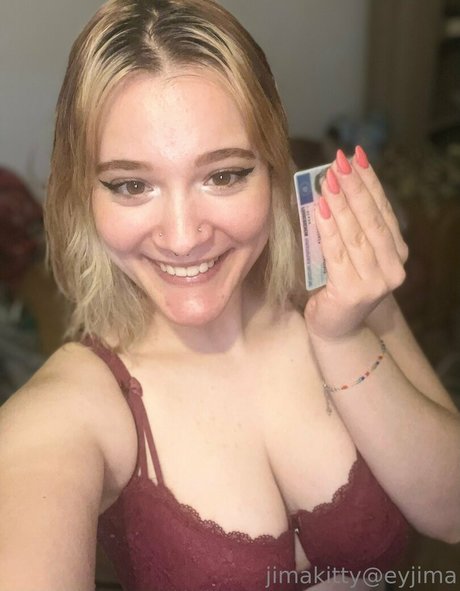 itsjima model art pic