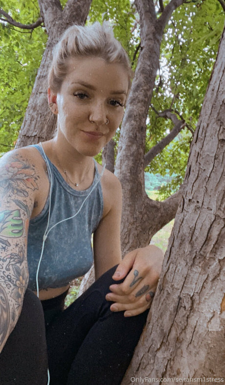 seitansm1stress nice actress gallery