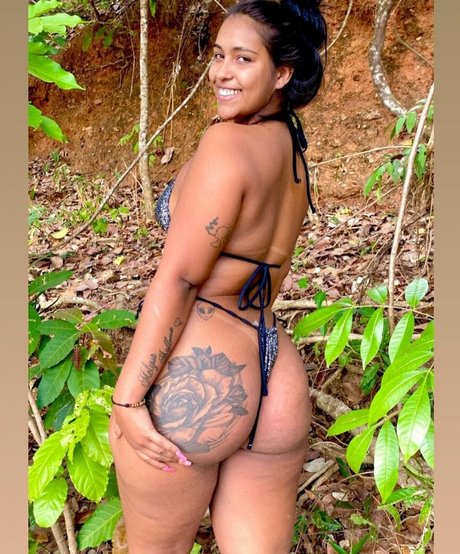 Mc Iasmin nudes model img