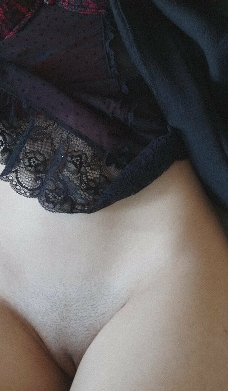 sadgarlic exclusive pornstar photo