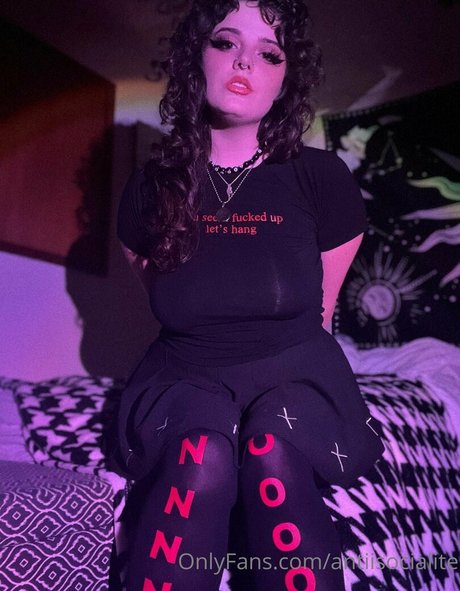 antiisocialite art actress img