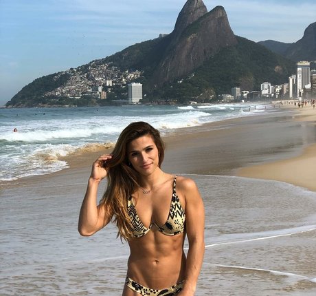 Jade Barbosa actress pictures