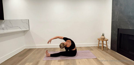 yogawithemily xxx actress photos