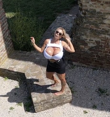 marymadison star exclusive photos