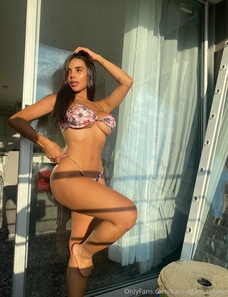 karinagarciaoficial exclusive model img