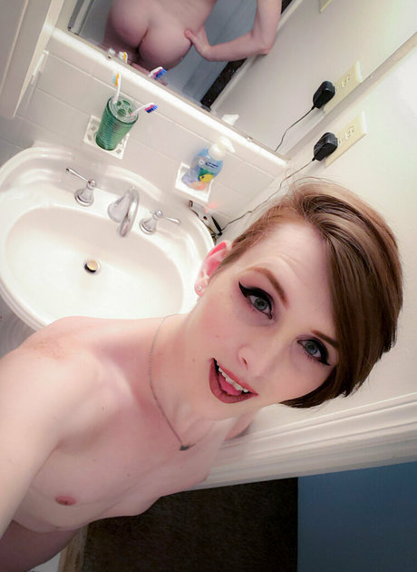 veroticajae model sexy image