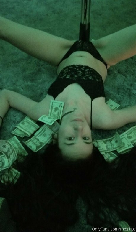 meg1ito nude actress pic