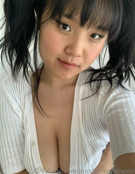 goodgirlcomplextv hd actress pic