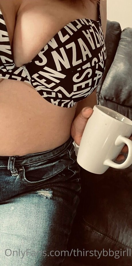 urfavslxtt naked star pic