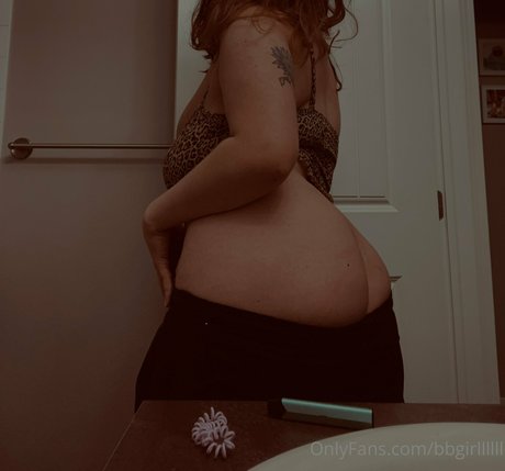 urfavslxtt pornographic actress picture