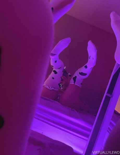 virtuallylewd nudes actress photo