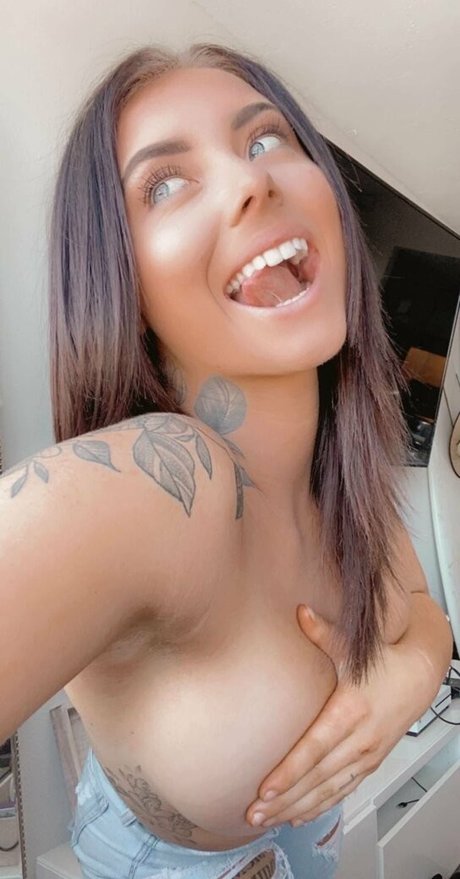 kerynfaith top model archive