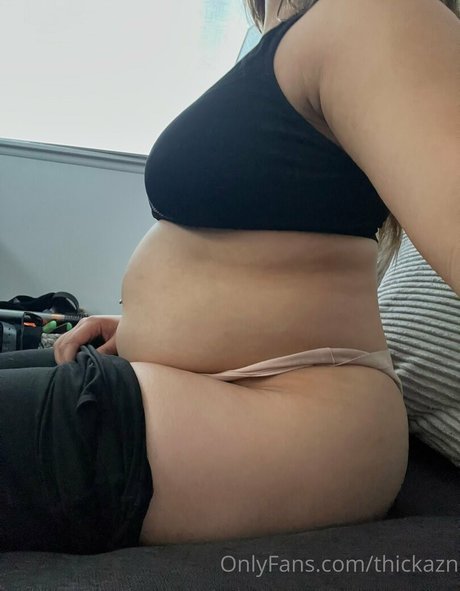 ThickAzn star hot pics