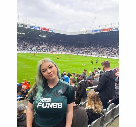 Kendall Rowan nudes model gallery