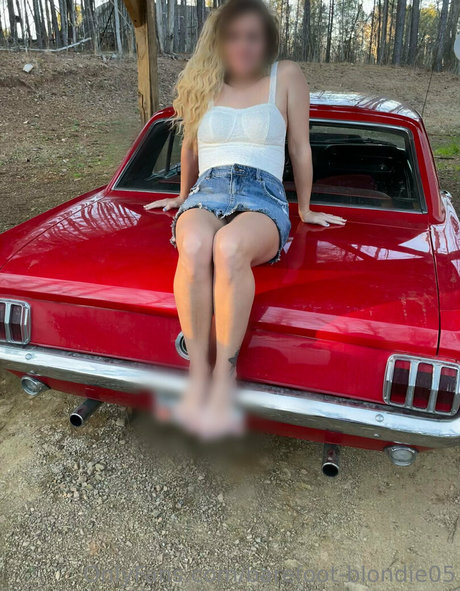 perfectblondie0 naked pornstar gallery