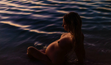 lightdoula pornstar exclusive image