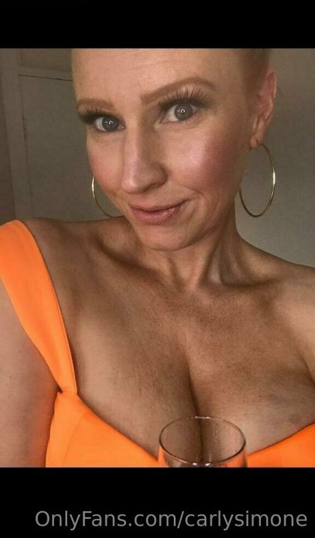 carlysimone pornstar free pic