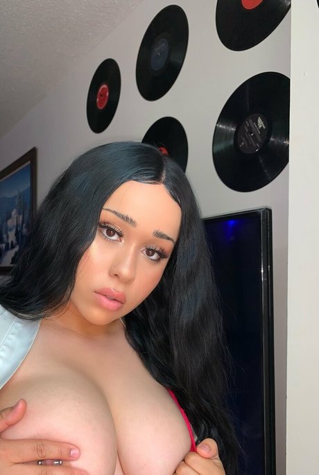 Estee Parede porn model images