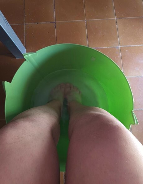 _cvbeNSFW pornstar exclusive pics