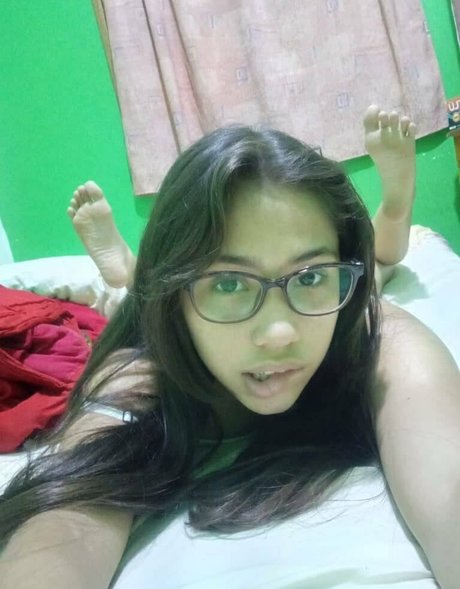 cuteteensgroup1 naked model galleries