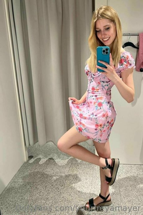 Freyamayer xxx pornstar archive