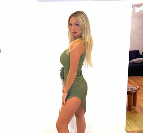 Isabella B star nice gallery