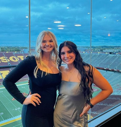 Sara K star nice photos