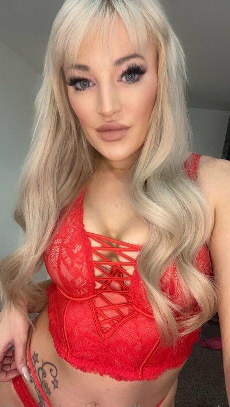 elisechristie perfect actress img