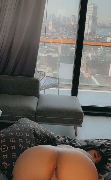 armpit licking onlyfans pretty img