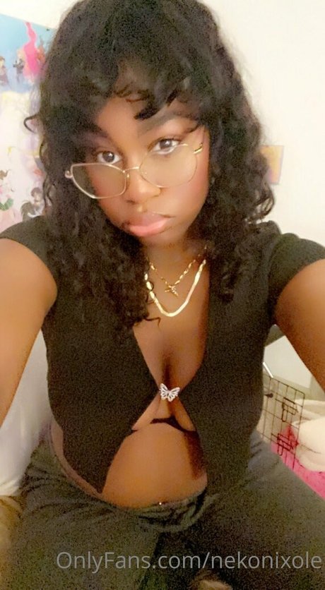 nekonixole model high quality pics