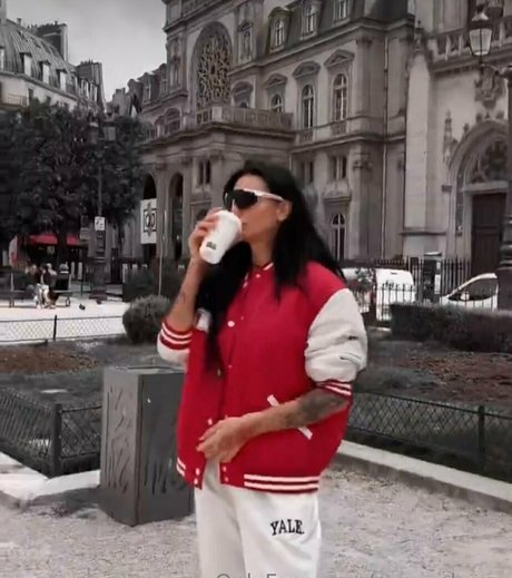 Sunny kerss model sexy photo