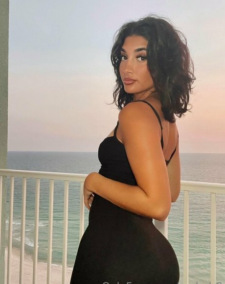 Rachel Robertson star free pictures