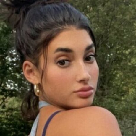 Rachel Robertson xxx model photos