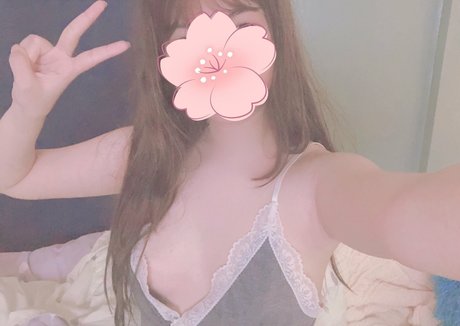 YueDayss perfect actress pics