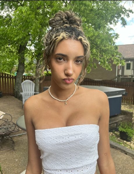 Shayla Marie star nude pics