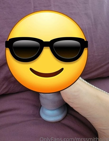 mrssmithpics model naked picture