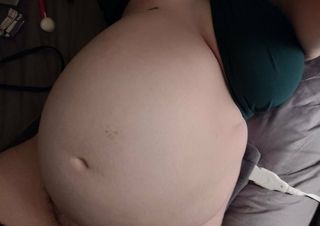 feedchromie hot actress gallery