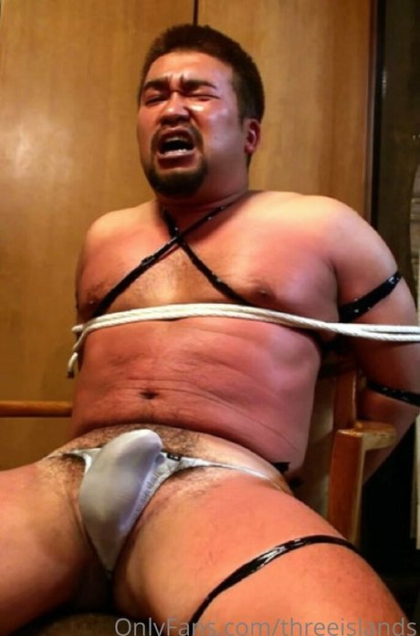 threeislands top actress galleries