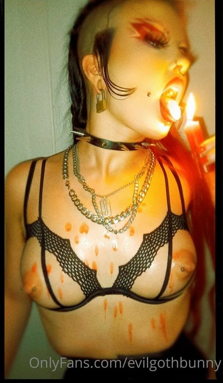 evilgothbunny high quality model pics
