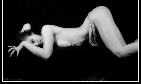 Natalie Joy model exclusive img