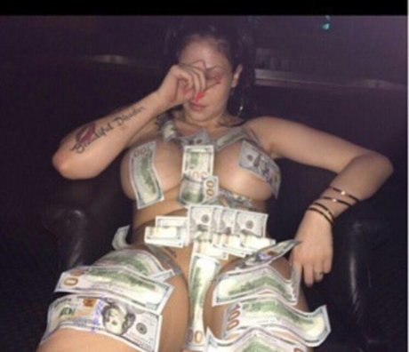 Natalie Joy nude model photos