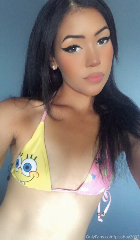 pissbby2002 free star img