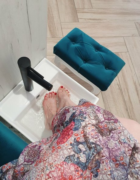 mistresselena hd star pic