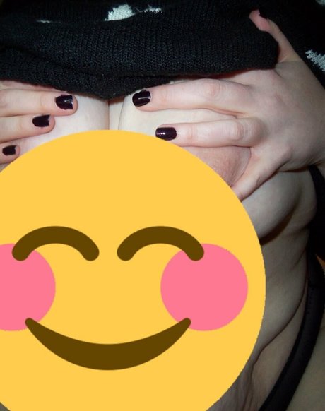 janedefines naked model img