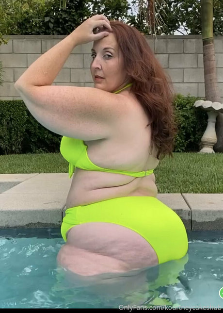 kourtneycakeshub sex pornstar gallery