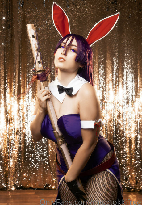 misotokkifree nude actress photo