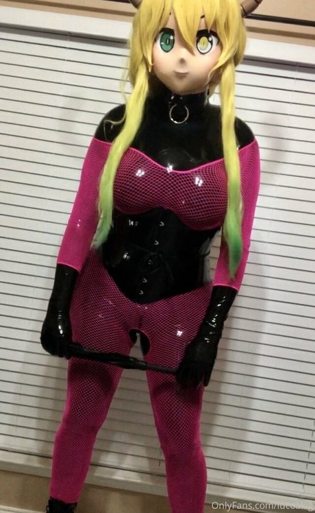 lucoakig nude actress galleries