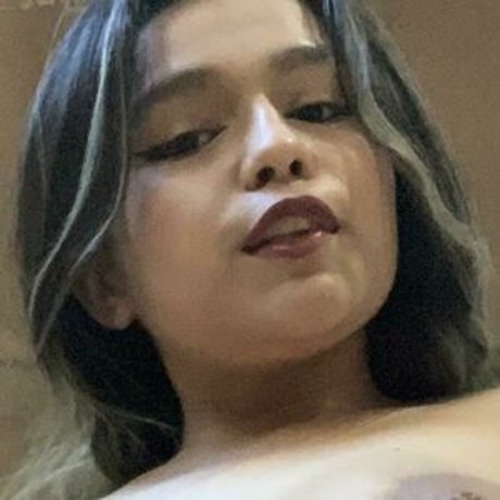 Droolydog nice model picture