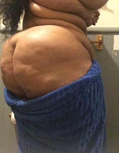 thiccflixx free pornstar picture