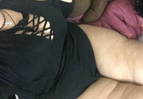 thiccflixx pornographic actress pictures